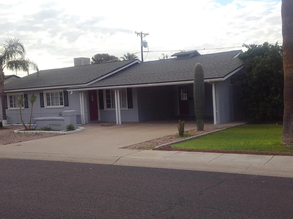 3419 E Turney Ave