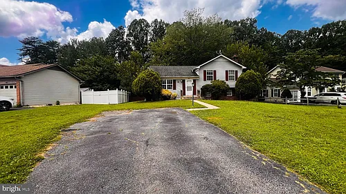 5001 Tarpon Ln Photo 1