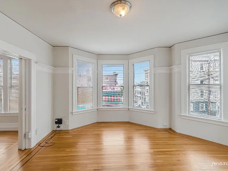 1390 Clay St #1385-9 — Photo 6