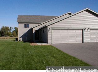 925 Wolfridge Ln, Waterville, MN 56096