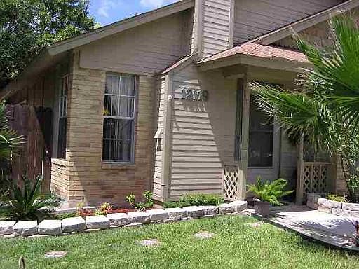 2nd image of 12119 STONEY CIR