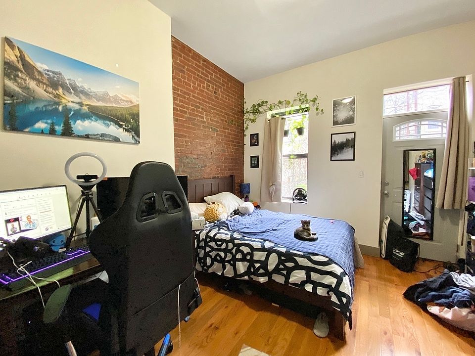 1st image of 314 Suydam St #1