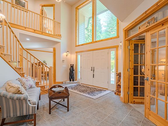 4th image of 1352 Buhman Rd