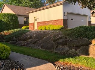 1441 Tripodi Cir, Niles, OH 44446