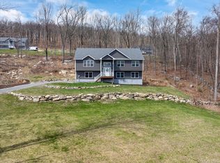 10 Eagle Hill Road, Mahopac, NY 10541