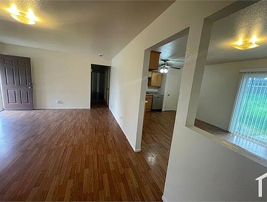 3rd image of 7329 N San Pablo Ave