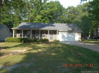 2016 Forget Me Not Ln, Wingate, NC 28174