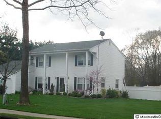 9 Snyder Dr, Middletown, NJ 07748