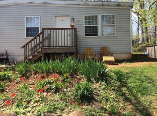 2221 Center Ave #B, Charlottesville, VA 22903