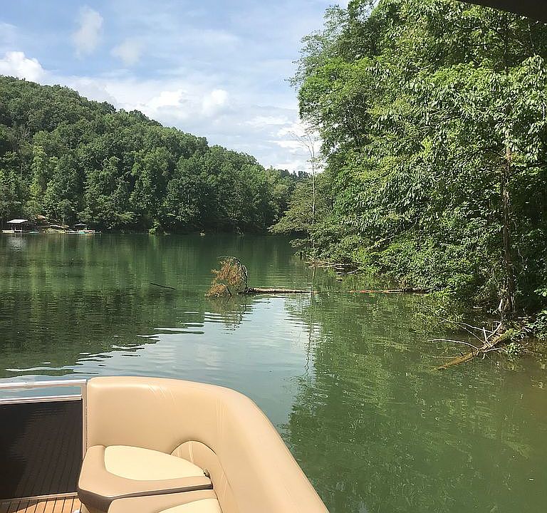 2nd image of Norris View Ln #3