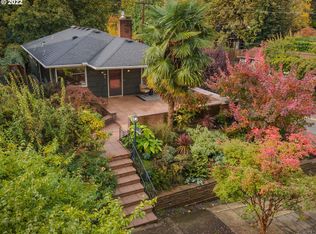 905 SE 68th Ave, Portland, OR 97215