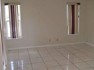 4th image of 450 N Miami Beach Blvd