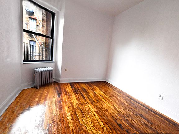 5th image of 3705 64th St APT 5C