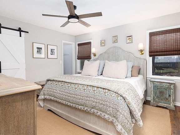 5th image of 1098 Talisman Rd