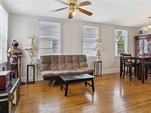 4th image of 6001-03 Mandeville St