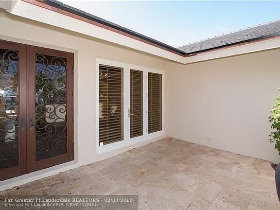 5th image of 948 Dogwood Dr