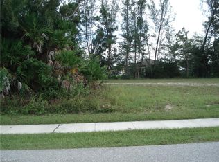 514 SW 26th St, Cape Coral, FL 33914