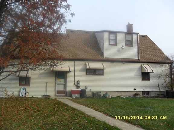 4th image of 8750 New England Ave
