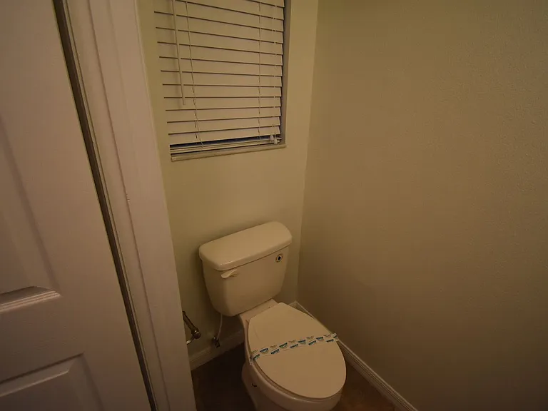 2620 Lancaster Ct — Photo 9