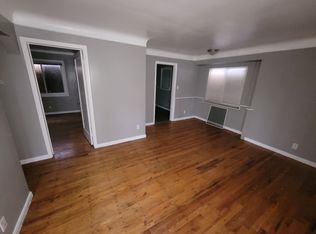 8928 Mansfield St, Detroit, MI 48228