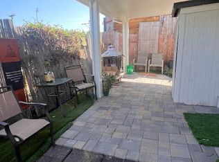 612 Ocean Crest Rd UNIT B, Cardiff By The Sea, CA 92007