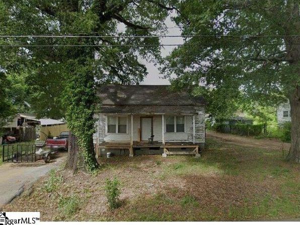 613 Darlington St, Calhoun Falls, SC 29628