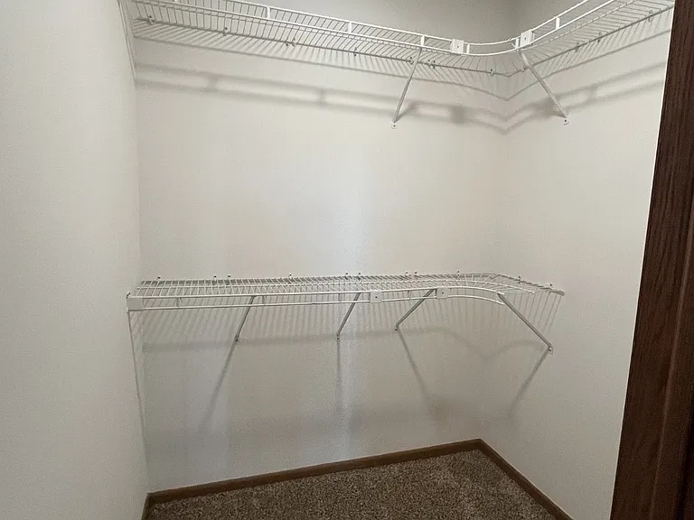 5 Cedar Ct #18 — Photo 7