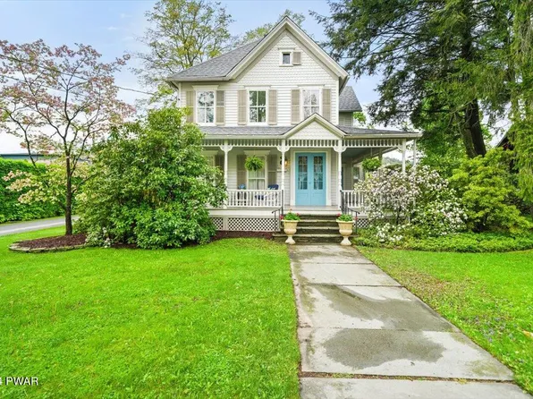 208 W Ann St, Milford, PA 18337