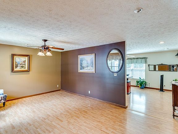5th image of 21231 Bellemeade Dr