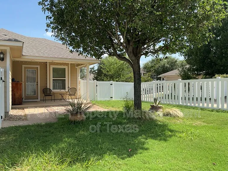 603 Boca Chica Dr — Photo 41