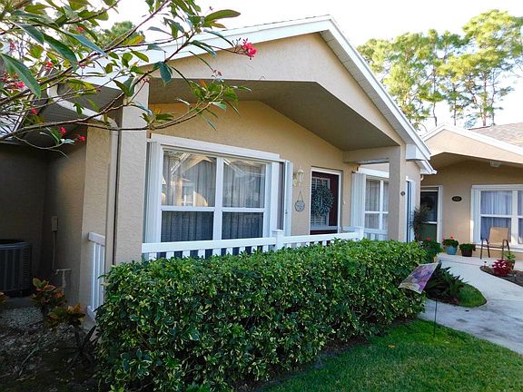 5th image of 645 NW San Remo Cir