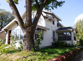 1910 36th St E, Minneapolis, MN 55407