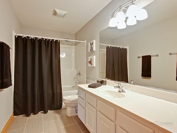 4th image of 181 Beech Dr