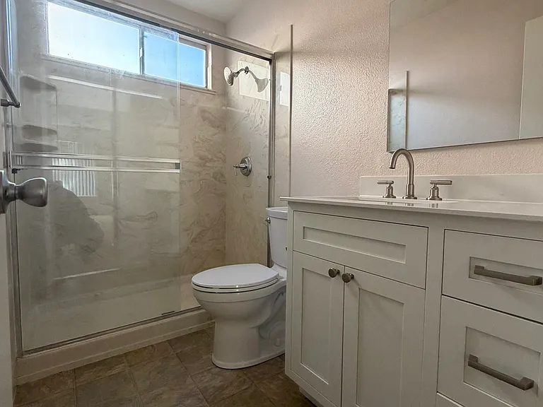 4746 W Point Loma Blvd #3 — Photo 14