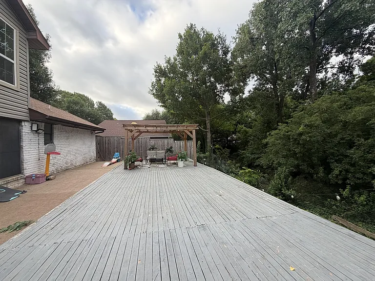 3101 Bandolino Ln #1 — Photo 8