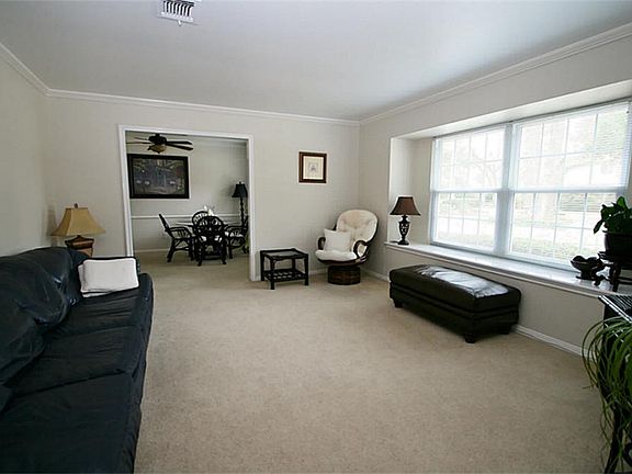 5th image of 13706 Chelwood Pl