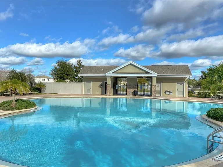 12013 Greengate Dr — Photo 33