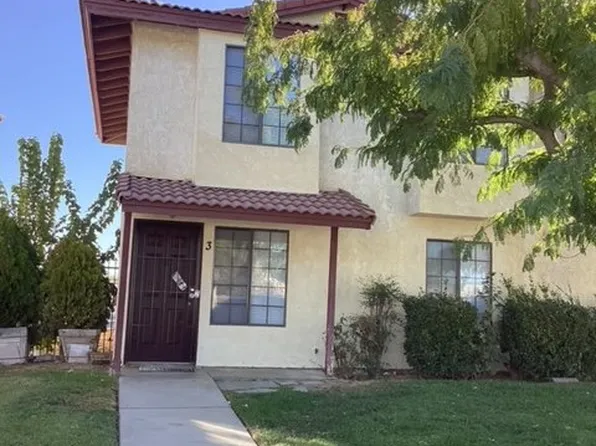38550 22nd St E Unit 3, Palmdale, CA 93550