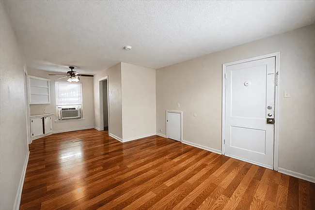 1511 W Woodlawn Ave #2 — Photo 6
