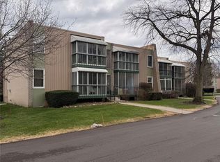 33023 Fargo St, Livonia, MI