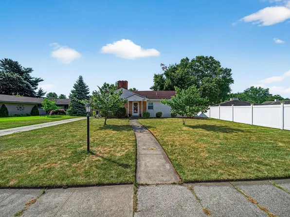 1522 Rockne Dr, South Bend, IN 46617