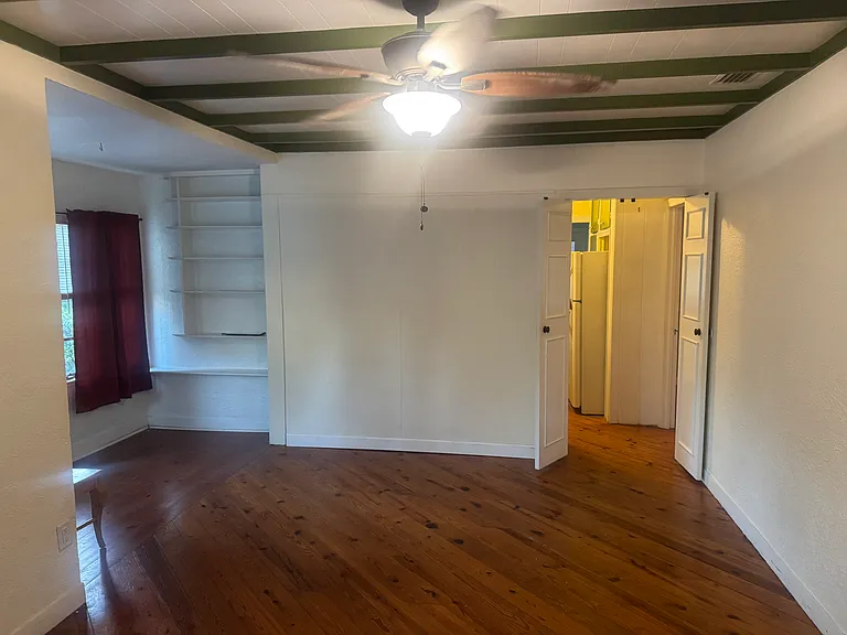 1037 Mississippi Ave — Photo 2