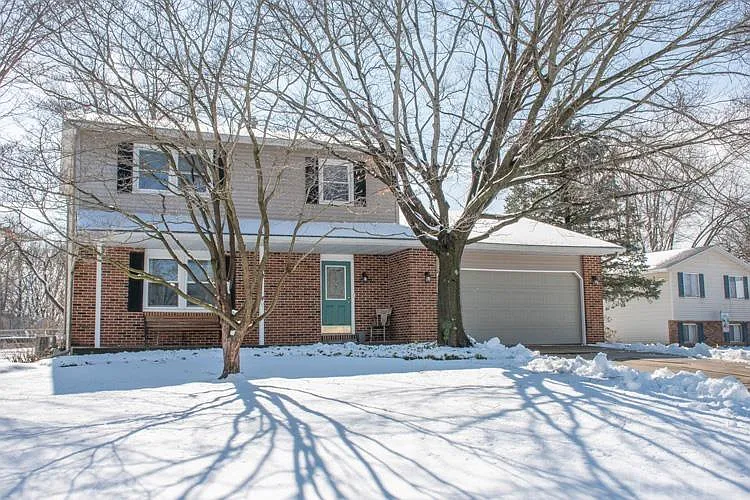 17844 Darden Rd photo 1