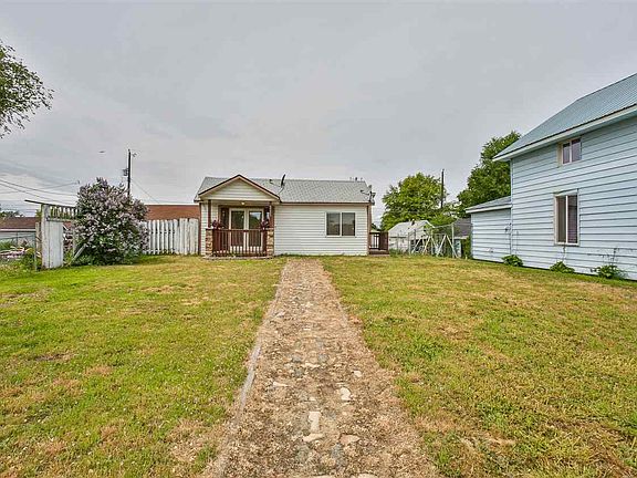 4th image of this home