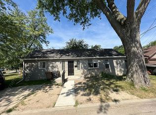 76 W Strathmore Ave, Pontiac, MI 48340