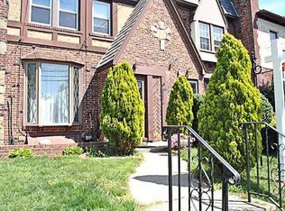 14719 Willets Point Blvd, Whitestone, NY 11357