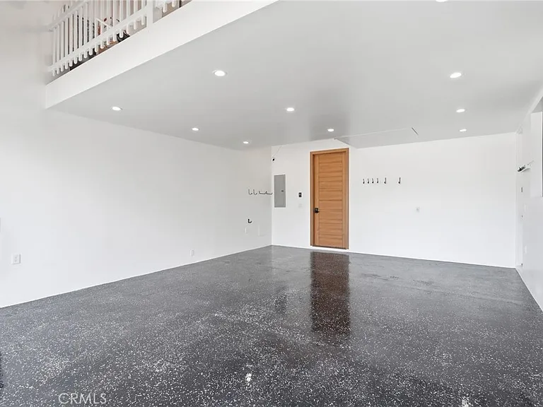 22300 Philiprimm St — Photo 56
