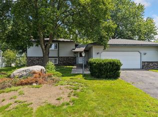 448 Oday St S, Maplewood, MN 55119