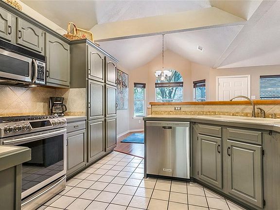 5th image of 52 Barbados Ct #52