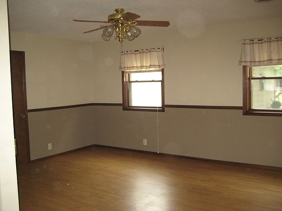 2nd image of 1014 S C St